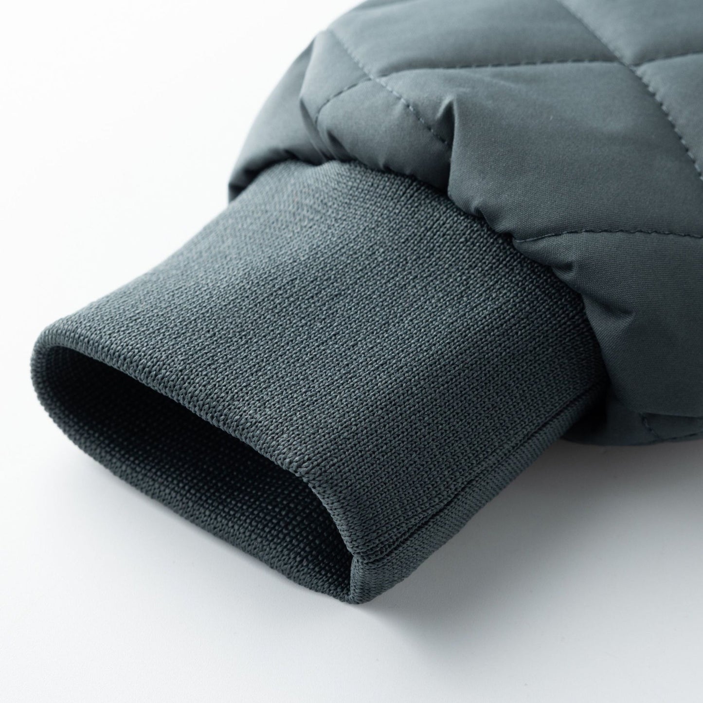 CHAQUETA DE FORRO POLAR A ROMBOS